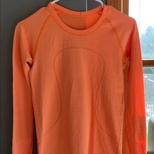 Lululemon Swiftly Tech long-sleeve